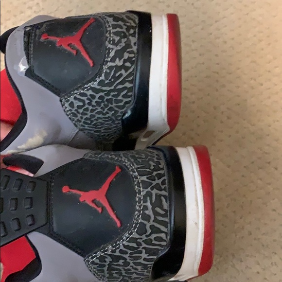 Jordan Shoes - Picture 6 of 7